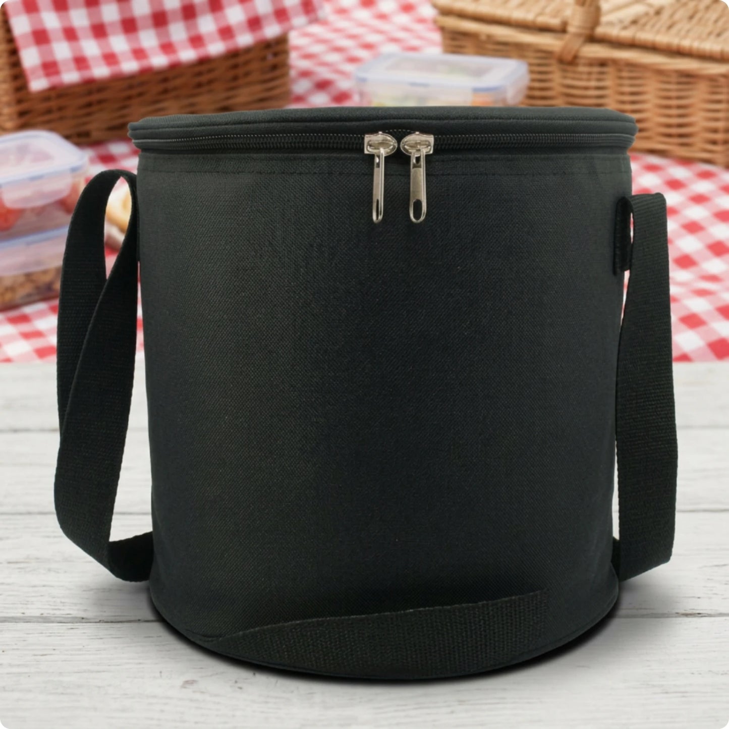 Sports Storage Bag with Shoulder Strap Multipurpose Cylindrical Gear Bag with Zipper Lightweight Multifunctional for Athletes